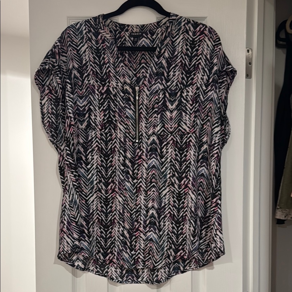 Torrid Multi Color Graphic Blouse with Mandarin Collar